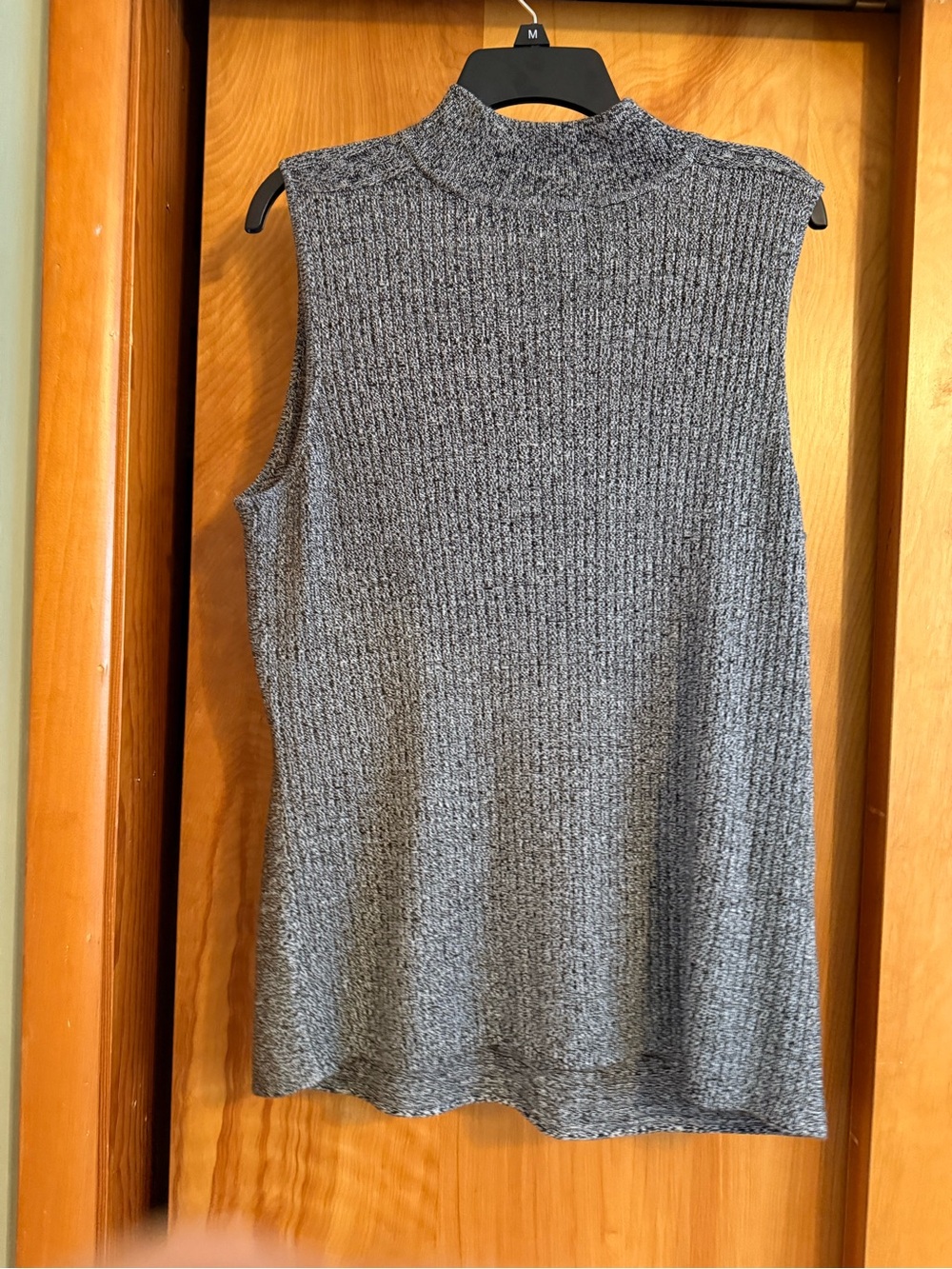 Dana Buchman Charcoal Ribbed Sleeveless Mock Neck Tank